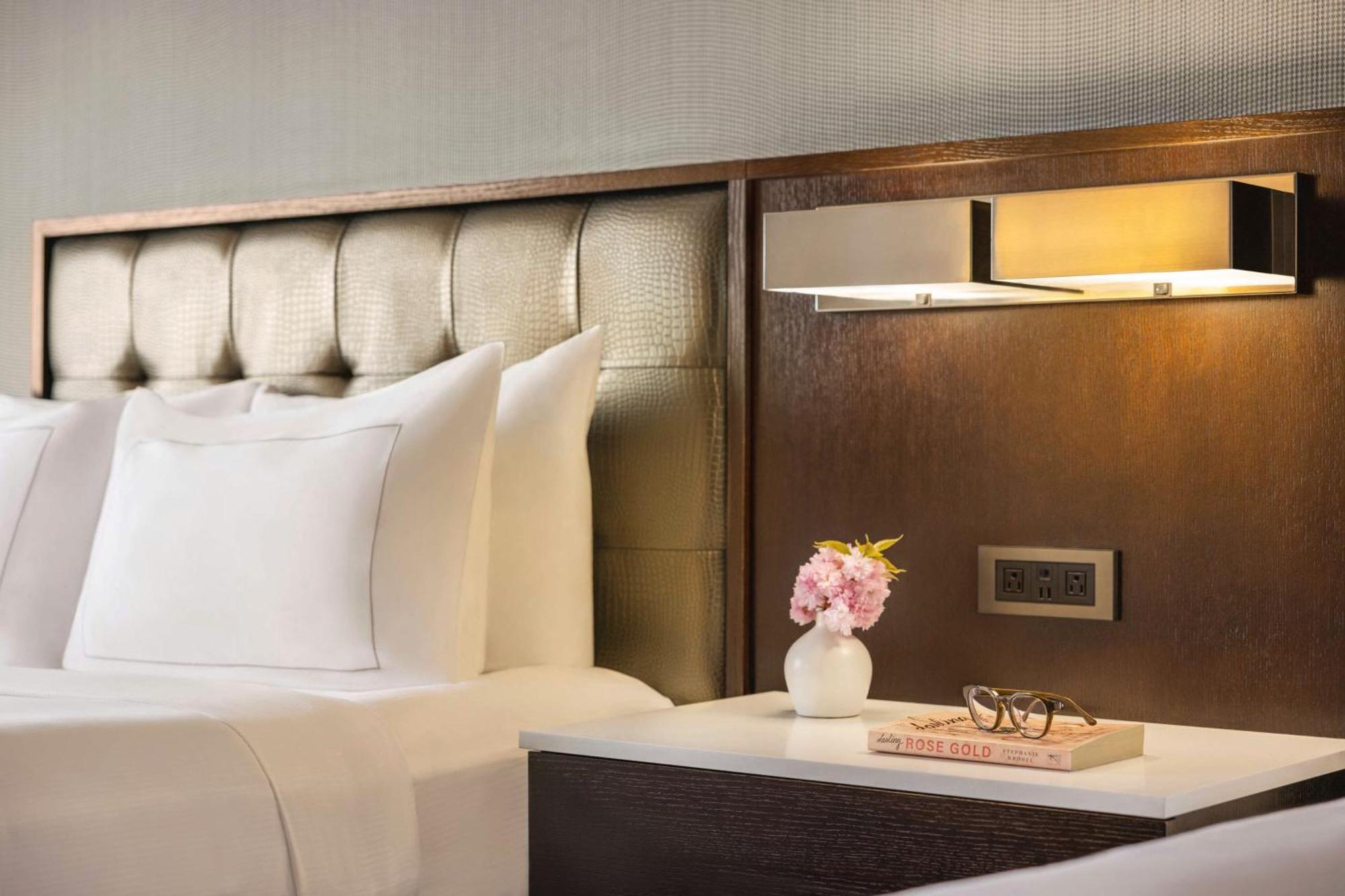 Hilton Philadelphia City Avenue Εξωτερικό φωτογραφία