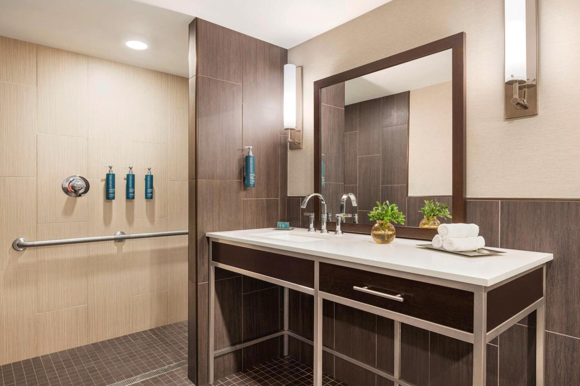 Hilton Philadelphia City Avenue Εξωτερικό φωτογραφία