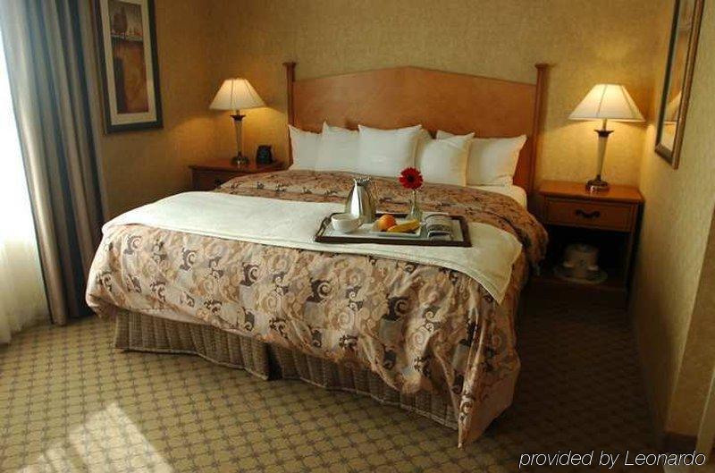 Hilton Philadelphia City Avenue Εξωτερικό φωτογραφία
